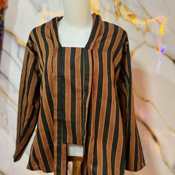 Baju adat/Lurik Gratis Blangkon Pria/Wanita Kebaya Jawa Solo-Jogja Atasan Kondangan Dewasa Panjang B