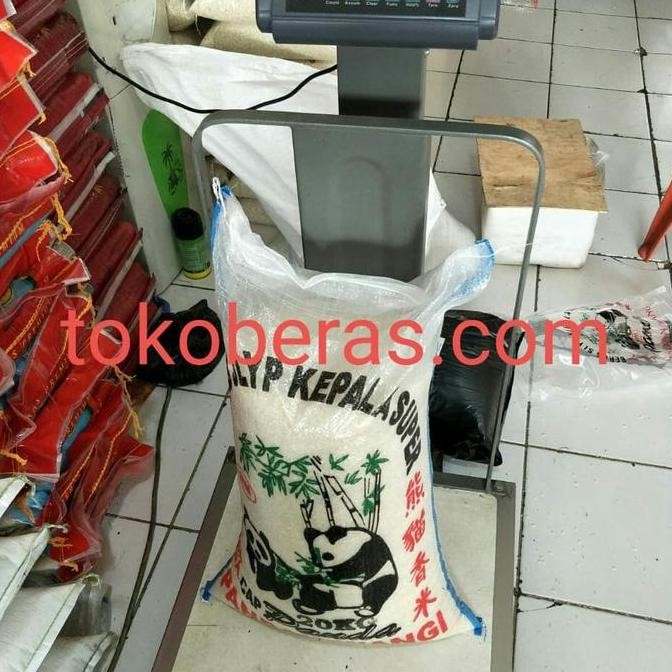 

Beras Merek Cap Panda 20Kg Pulen Wangi Enak Bisa Gojek