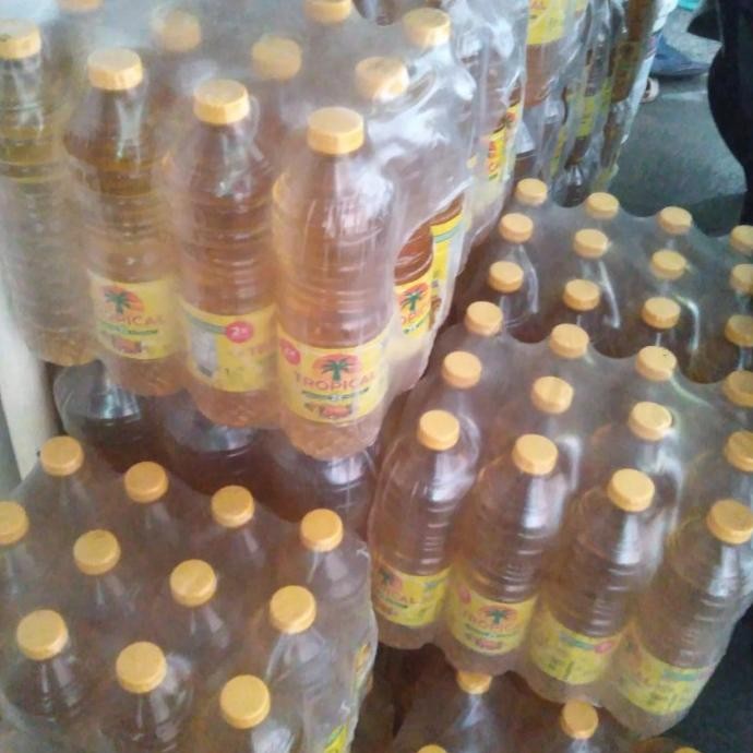 

EXP LAMA MINYAK GORENG TROPICAL 1 LITER BOTOL (ISI 12 BOTOL)