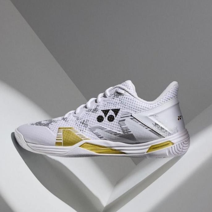 Produk Baru New Sepatu Badminton Yonex Power Cushion Eclipsion Z 3 / Z3 Men White Gold