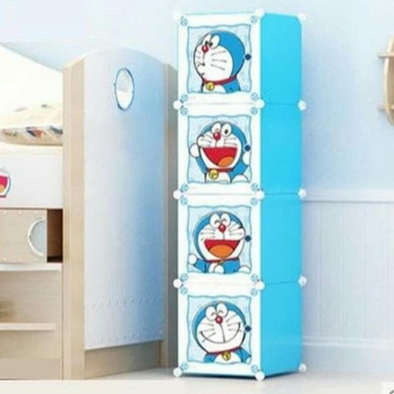 Lemari Baju 4 Pintu Plastik Pakaian Rak Karakter Mudah Bongkar Pasang Serbaguna Doraemon