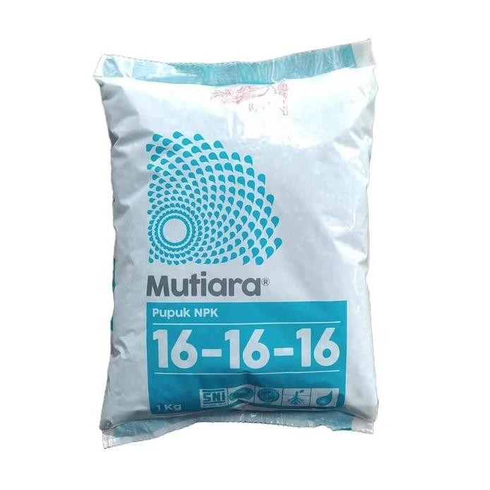 

Terlaris Pupuk Npk Mutiara 16-16-16 Penyubur Tanaman 1 Kg