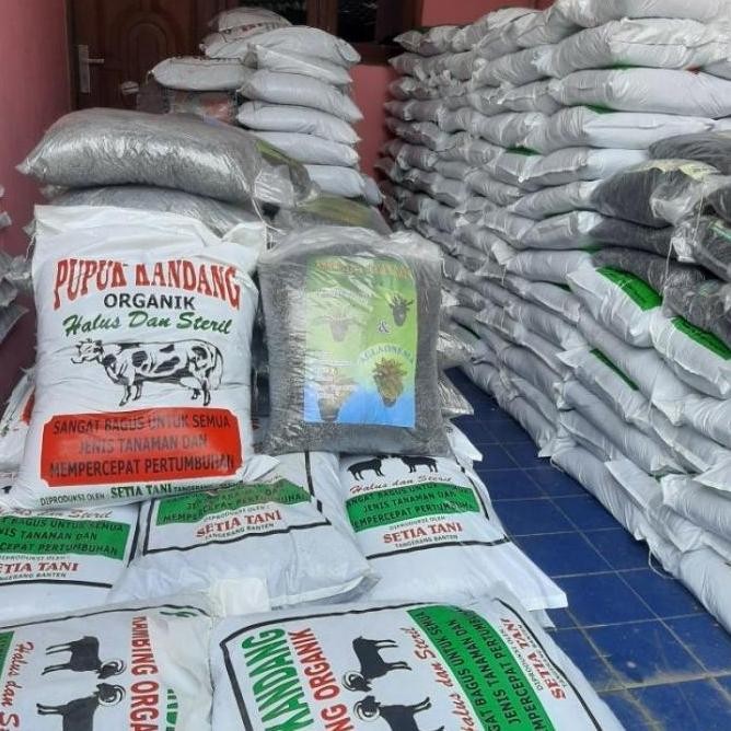 

Terlaris Tersedia Pupuk Kandang Organik Sapi Halus Besar Aab3