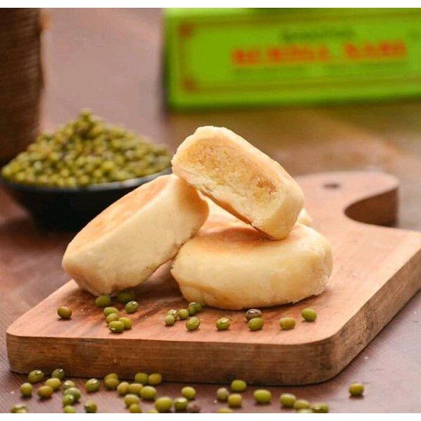 

Terlaris Bakpia Kurnia Sari Kacang Hijau Isi 15