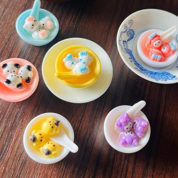 

Promo GRUP ORDER ES RONDE SUPER KAWAI BUKA 4 PCS RONDE + 5BAG ICE [CO HANYA DI LIVE STREAMING] COD