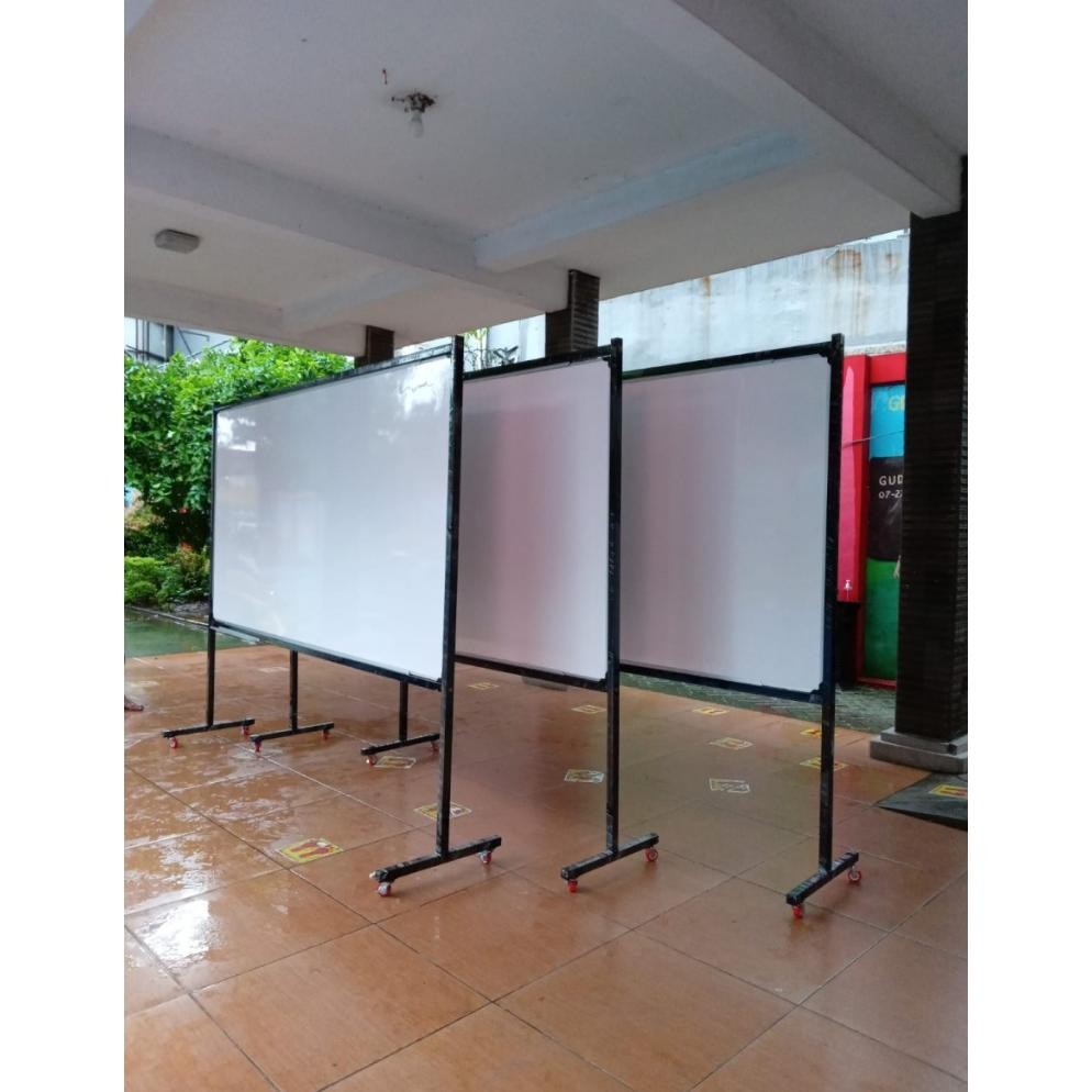 

SPIROS WHITEBOARD STANDING 120 X 240 MAGNETIK
