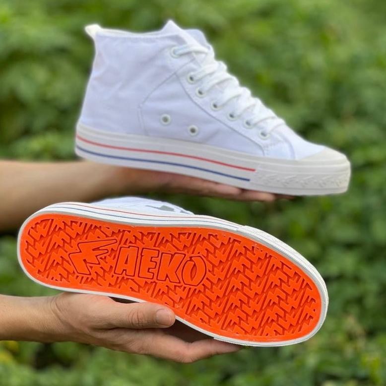 Ready Sepatu Sneakers Aeko Newtwoyers White High Lokal Reflective