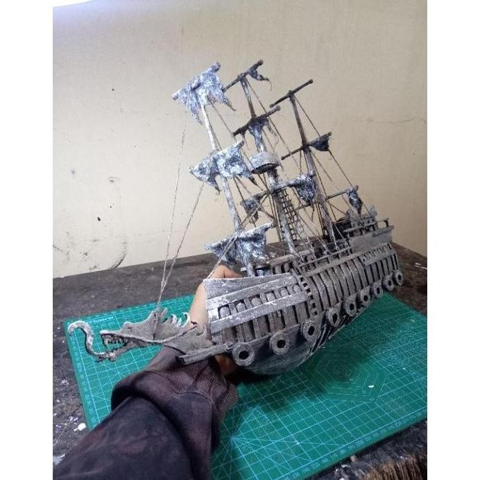 Terlaris Hiasan Aquarium Kapal Karam Bajak Laut Naga 50 Cm