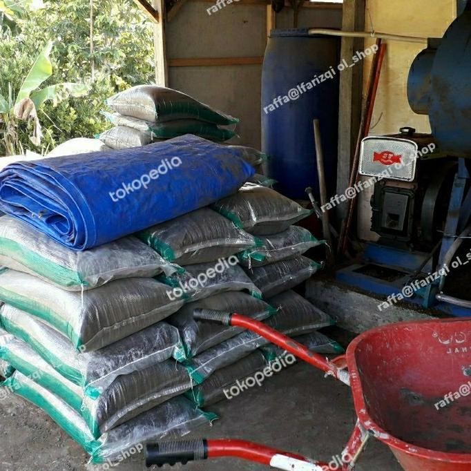 

Terlaris Pupuk Kandang Organik Halus Kambing Kemasan 15.Kg Hrg !