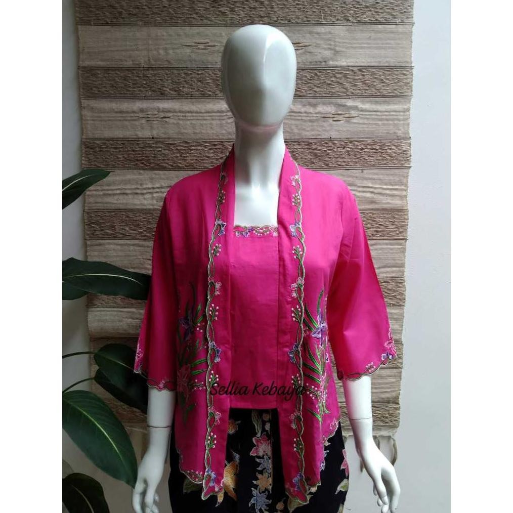 SY Kebaya Kutu Baru Bordir Bunga Tangan 3/4 Katun