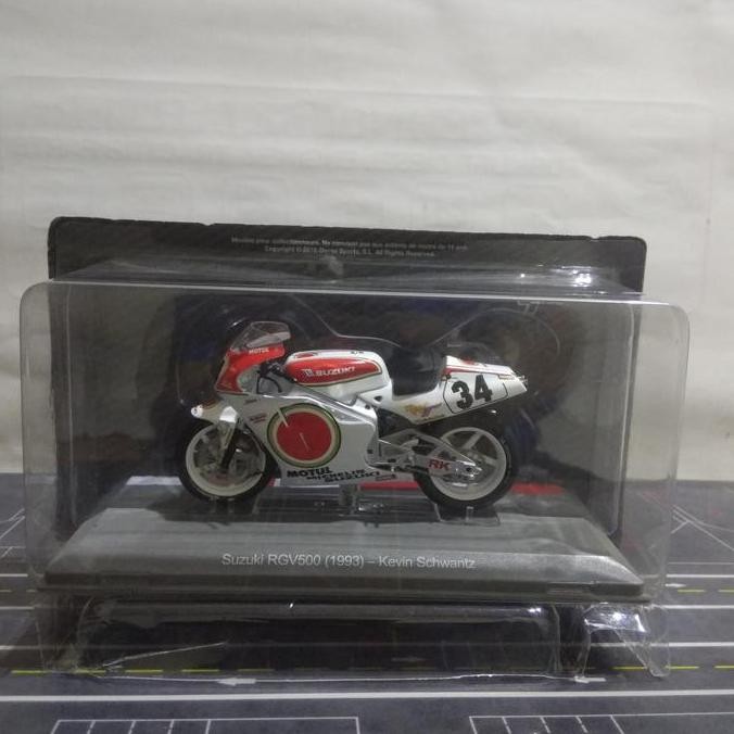 DIECAST MOTOGP RGV 500 (1993) KEVIN SCHWANTZ SKALA 18 BY ALTAYA