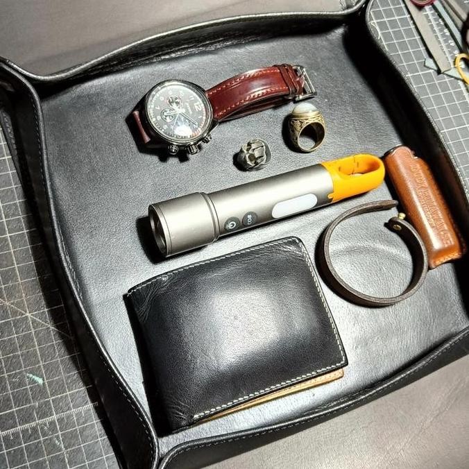 

SALE Desk Tray Organizer Leather Vegetable Kulit asli nabati UkuranXL 25x25