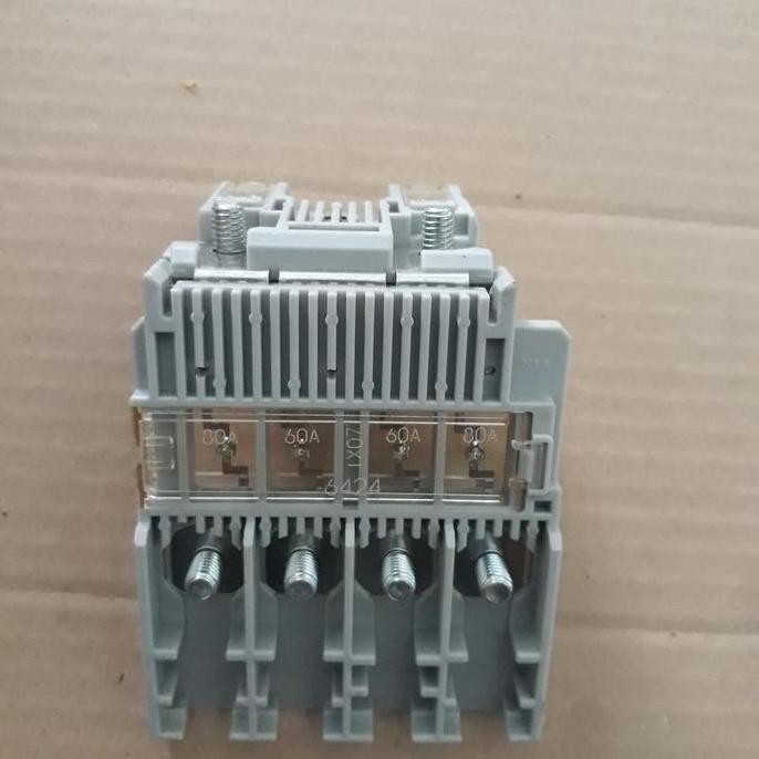 ready terminal battery fuse (kepala aki mobil suzuki ertiga original