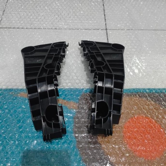 Breket Bumper Bracket Bumper Depan Xpander Cross 2019 Terbaik