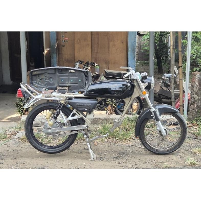 Paket body set gl100 srit presisi tinggal naik mesin tanpa velg set velg