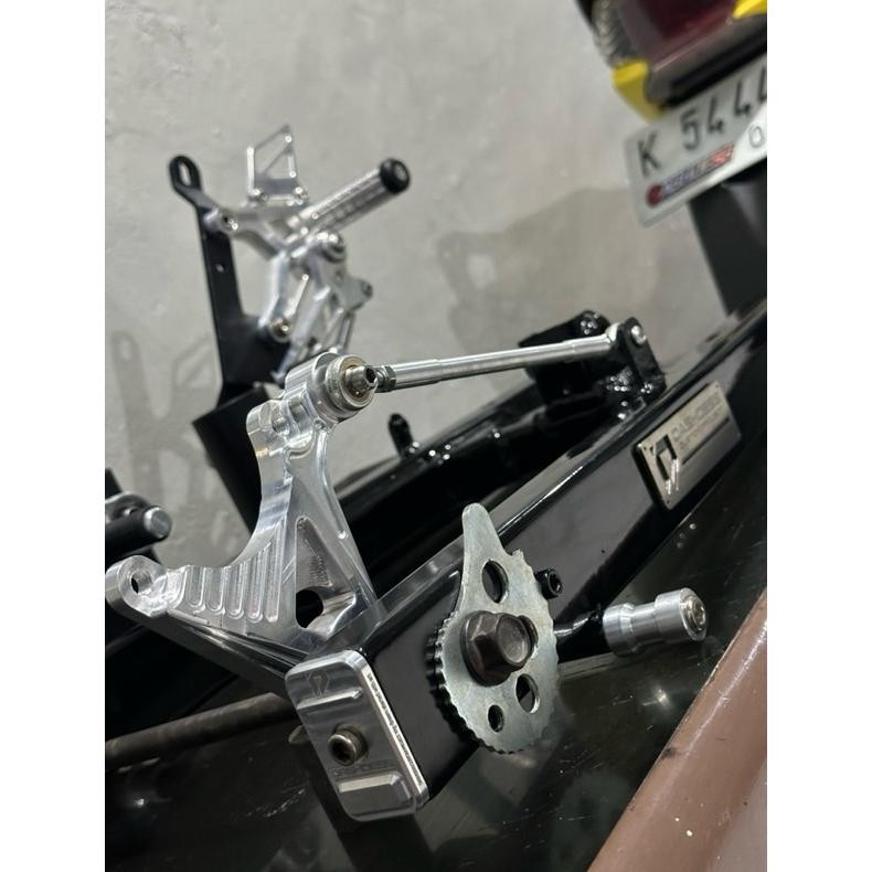 Swing Arm MX King Custom Solo Style Deprok Prostreet
