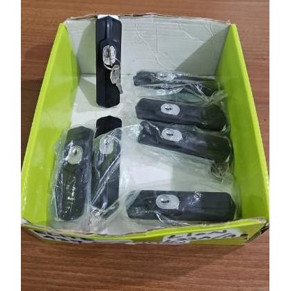 

KUNCI LEMARI PINTU SLIDING BESI MODEL LAMA Kualitas Original
