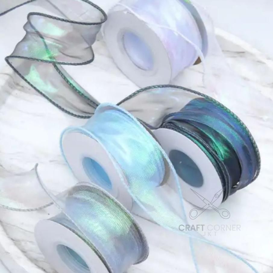 

Roll 4 Cm X 9 Meter Pita Hologram Fishtail Korea Buket Bunga Hadiah Cake
