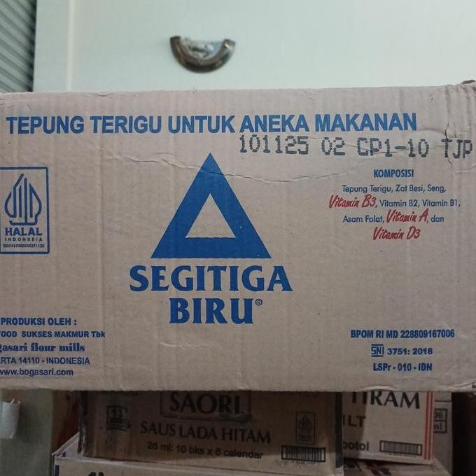 

Murah Terigu Segitiga Biru Premium 1 Kg X 12 Pcs (Kartonan)