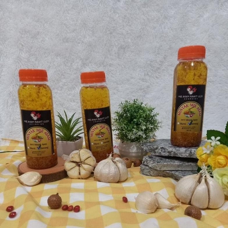 

Minyak Ayam Murni Bawang Putih Untuk Mie Ayam dan Aneka Masakan 250 ML