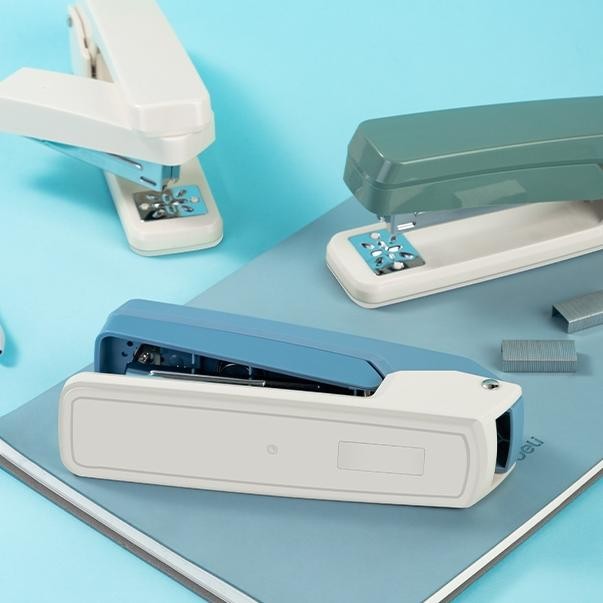 

Deli Hekter / Half Strip Stapler 25 Sheets 0434