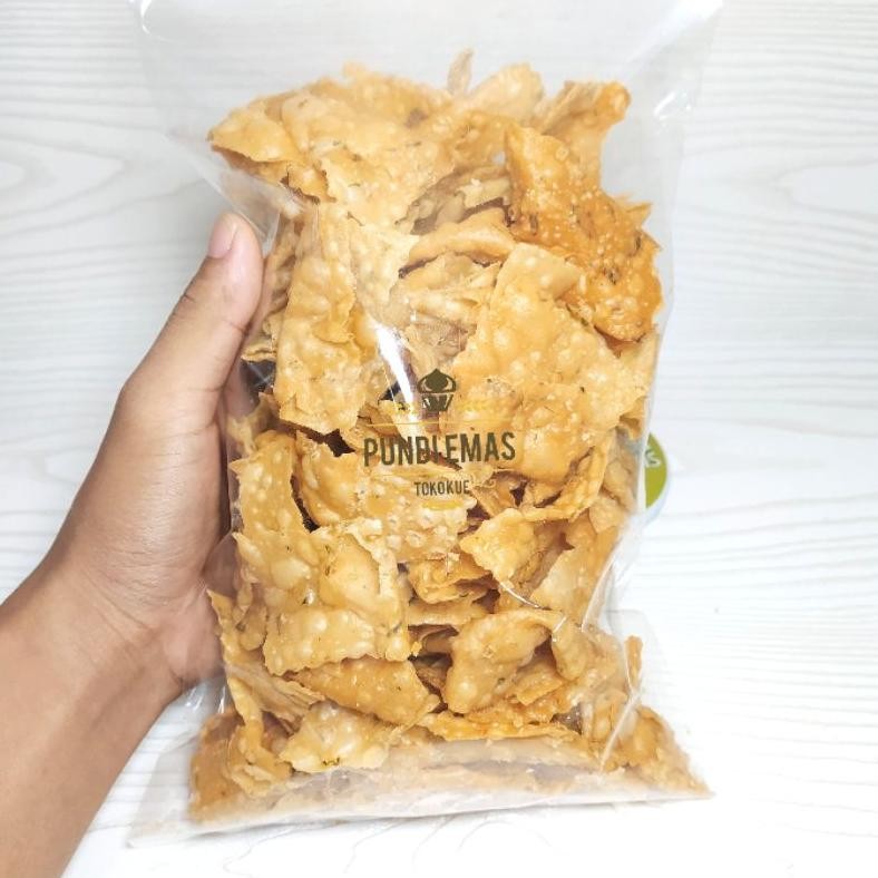 

PJ Keripik Bawang 250gr / Keripik Pangsit / Keripik Bawang