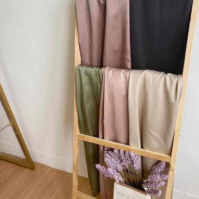 Lula Pants - Celana Kulot Satin Terbaru