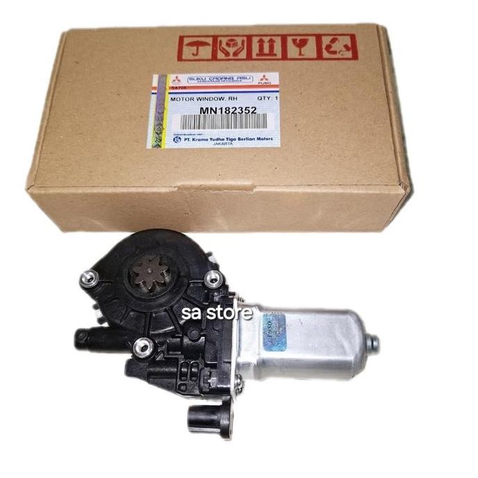 // Dinamo Motor Power Window Depan Mitsubishi Pajero Triton 