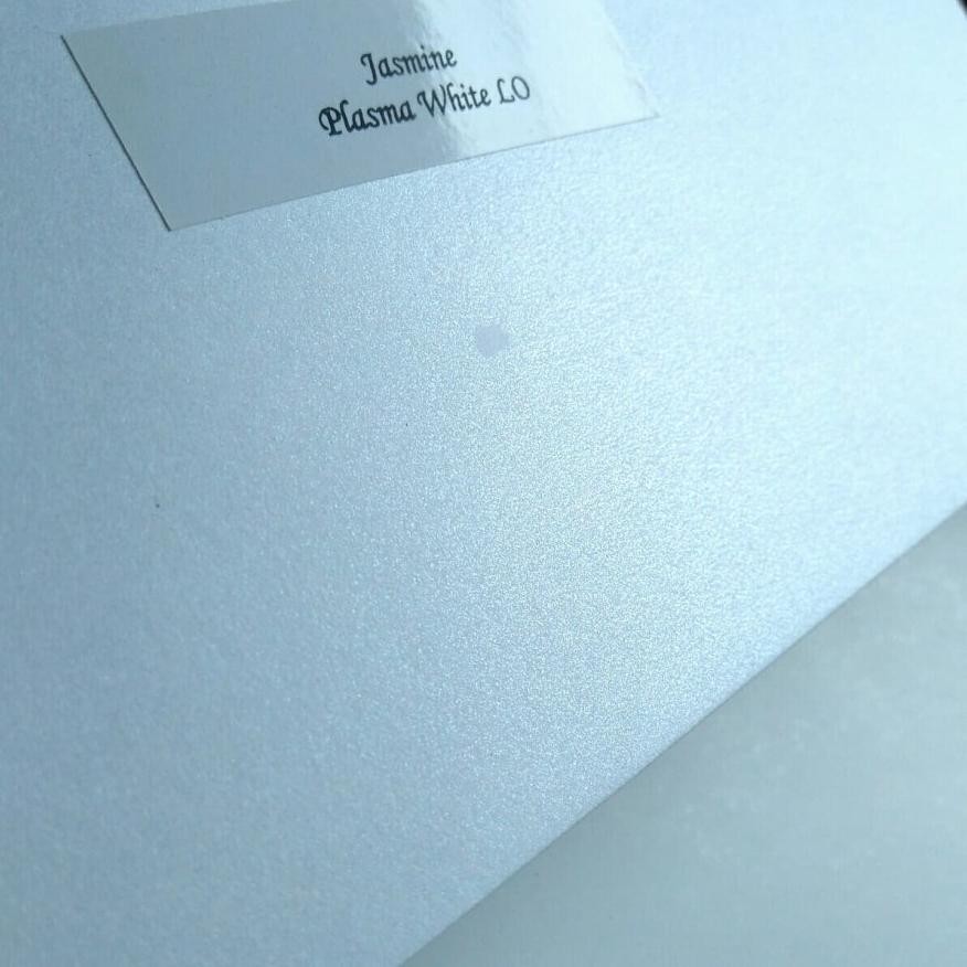 

( 50 lembar ) Kertas Undangan / Karton Jasmine Plasma White Ukuran A4 / 21 Cm x 29.7 Cm AST