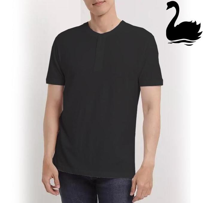 SWAN SHOGUNAVO Kaos Oblong Pria Kancing Henley Swan brand - Hitam
