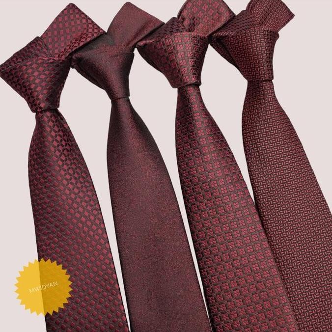 dasi merah deep maroon dasi kantor pria dasi import merah maroon