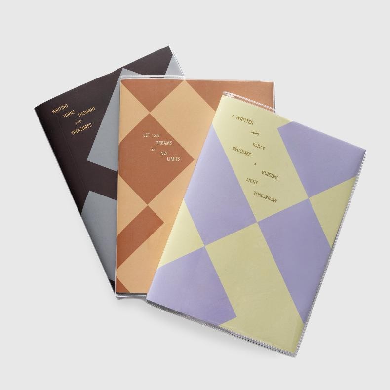 

Biggy Ziggy Notebook - Buku Cover PVC AST