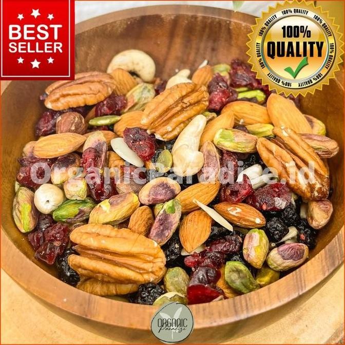 

Trail Mix Nuts / Mix Nuts Organic Please 1 Kg