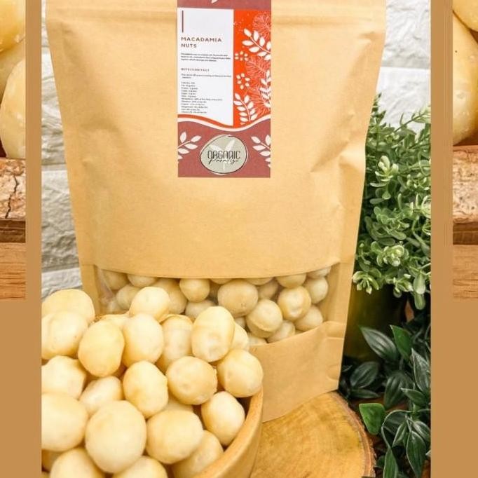 

Kacang Macadamia Mentah / Raw Macadamia 1 Kg