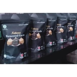

Black Garlic / Bawang Hitam (200 g)
