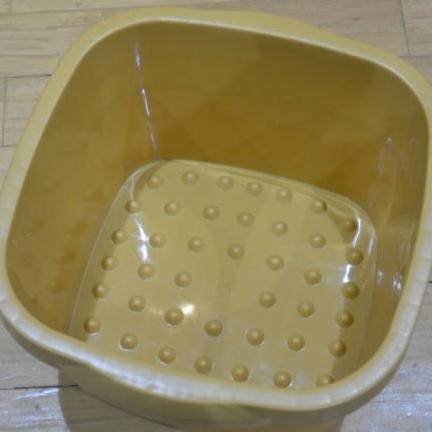 EMBER RENDAM KAKI BAK BASKOM / EMBER RENDAM KAKI MANICURE SPA