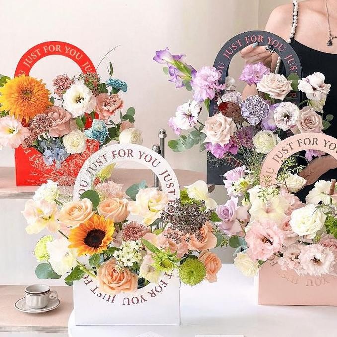 

ready stock Box Flower Packaging Bouquet Bunga Mothers Day Flower Box Kotak Bunga Tangan Kertas Dengan Desain Terbuka