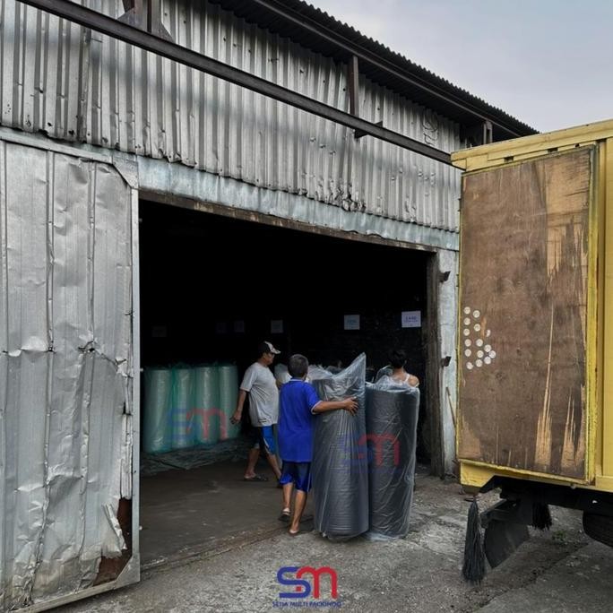 

ready stock Bubble Wrap 60 cm x 50m Hitam Bening Eco