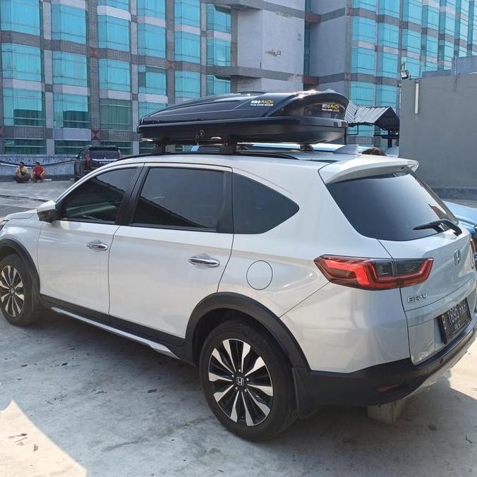 ready roof box hiro sport 174 cm 650 Liter