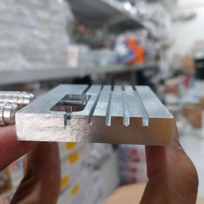 ALAT PELURUS AS TAMIYA / SHAFT CHECKER / ALAT TES KELURUSAN AS