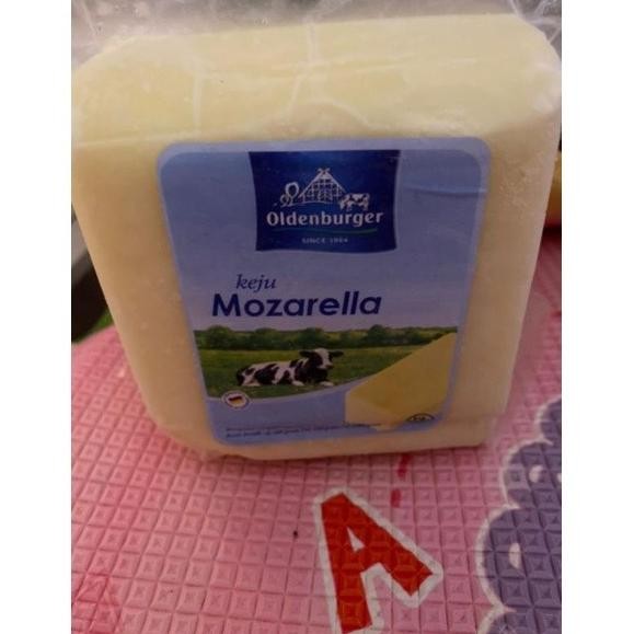 

(Expert) Mozarella OLDENBURGER 1kg/ Olden burger Mozzarella