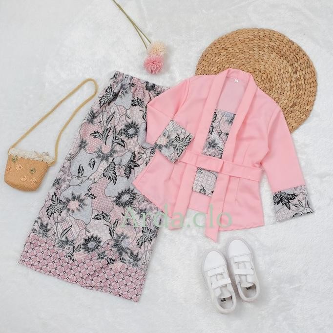 Baju Setelan Kebaya Kutu Baru Katun Anak Perempuan Tk Sd / Baju Adat Anak Perempuan Murah