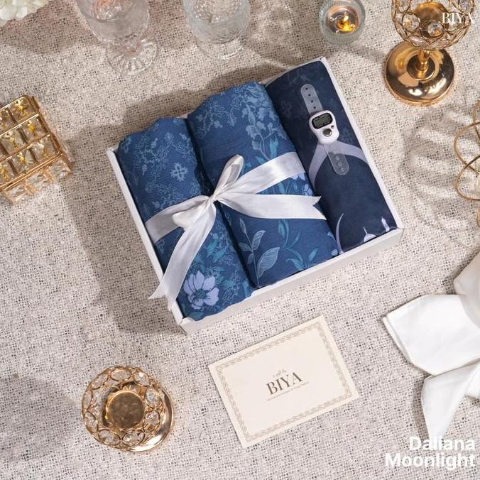 MUKENA TAZBIYA SPECIAL GIFT EXCLUSIVE KOMBINASI / KADO / HAMPERS