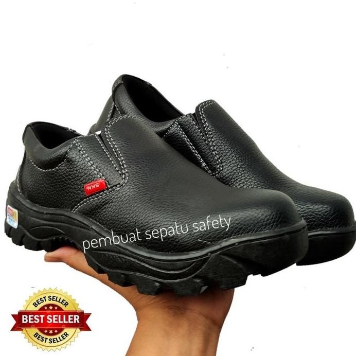 

Terlaris Sepatu Safety Slip On King Skn Ujung Besi Anti Slip Tidak Licin Kerja Hotel Kantor Dapur Pom Bengkel Mekanik Kitchen Ob Restoran Kulit Buatan Sepatu Safety Boots Slip On Fantofel Hitam Sepatu Anti Licin Tahan Minyak Shoes Pria Wanita