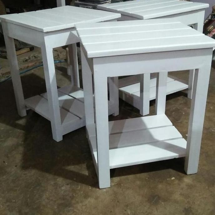 

Terlaris Meja Galon, Dispenser Samping Tempat Tidur Minimalis