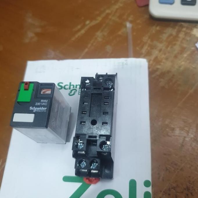 Relay RXM 230 VAC + socket merk schneider TERMURAH
