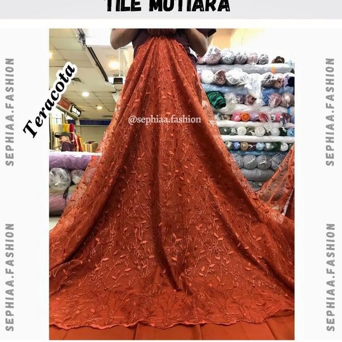 TERBARU TULLE MUTIARA MOTIF DAUN - Kain Tile Akar Mutiara Terbaru - Bahan Kain Brokat Brukat Bruklat