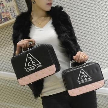 Tas tik Makeup 3CE/ Koper Makeup Leather
