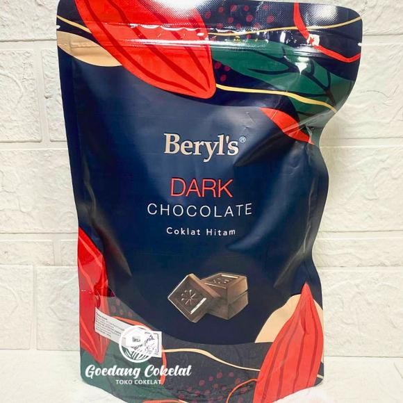 

Fue-K5X20 Beryl'S Beryls Classic Tiramisu Almond Green Tea Milk White Dark Chocolate With Dried Strawberry 300G Kt78