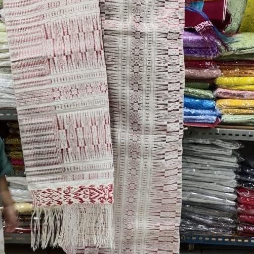SONGKET TUMTUMAN PUTIH MERAH TENUNAN TANGAN TARUTUNG